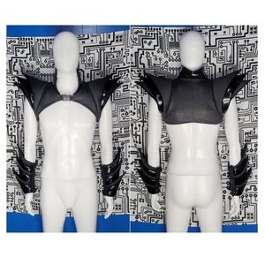 LS7 Black Hex/Black Holo Triple Fin Shrug. Size L